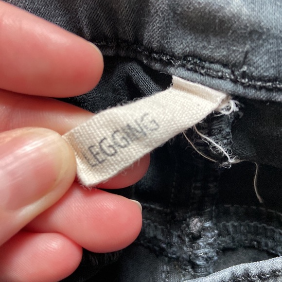 Skinny Soft Rag and Bone Jean Leggings in Charcoal Grey - Picture 9 of 11